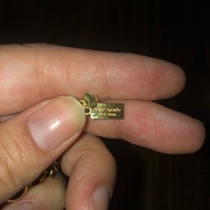 kate spade Jewelry - Kate Spade Gold Daisy Sunflower Necklace kate spade Jewelry - Kate Spade Gold Daisy Sunflower Necklace